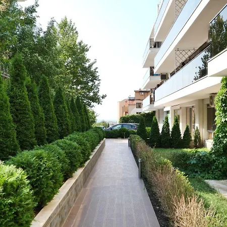 Apartament Aristo *